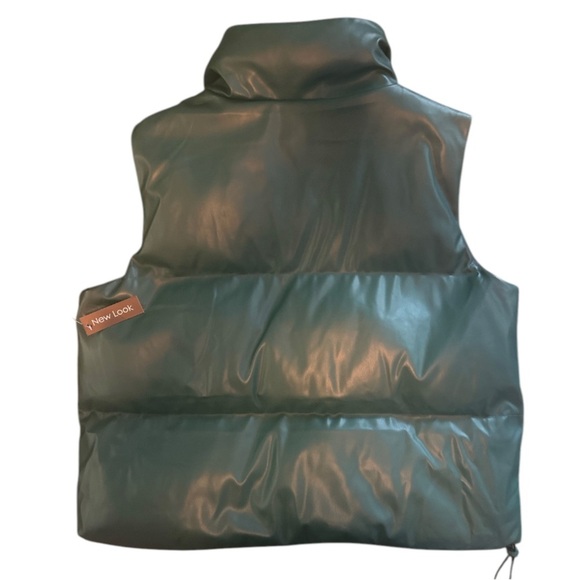 NEW LOOK hunter green puff vest zipper closure // XL - Picture 4 of 6